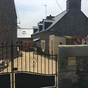 Maison De Charme Kertugal Hébergement de vacances Saint-Quay-Portrieux